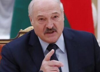 «Лопату в руки»: Лукашенко объяснил, что сделает белорусскую женщину особенно красивой