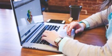 «Может использоваться для шпионажа». Полный список запрещенного российского ПО