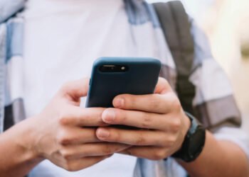 Оформить карту налогоплательщика для детей можно будет в Дії и в ЦНАПах