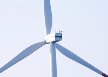 Украина выиграла первый международный арбитраж по снижению «зеленого тарифа»