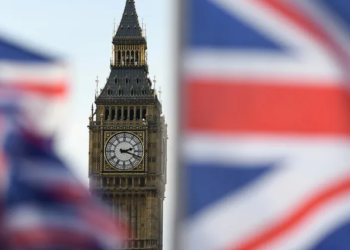 Великобритания откроет оборонный бизнес-центр в Киеве для поддержки поставок оружия