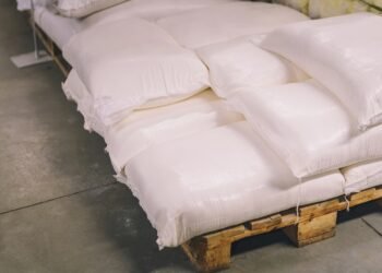 Украина экспортировала почти 464 тысячи тонн сахара на $222 млн в 2025 году