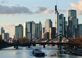 ИИ поставит под угрозу 200 000 рабочих мест в европейских банках к 2030 году – прогноз