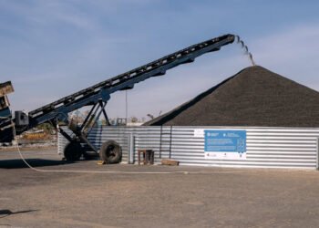 Украинским аграриям раздадут модульные зернохранилища: кто может податься