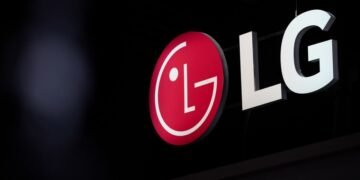 LG Electronics получила первый за девять лет квартальный убыток. Годовая выручка рекордно выросла