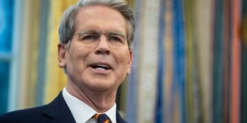 Reuters: США готовы снять санкции с Венесуэлы, чтобы упростить экспорт нефти