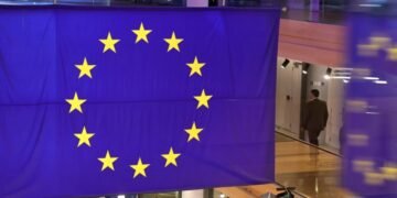 Еврокомиссия приняла законодательные предложения о предоставлении Украине €90 млрд: детали