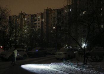 Еще 300 домов в Киеве остаются без тепла после атаки РФ 9 января