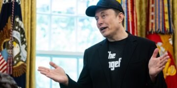 Маск требует от OpenAI и Microsoft до $134 млрд компенсации