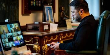 Зеленский об отоплении в Киеве: Есть различия в отчетах города и Кабмина по количеству домов