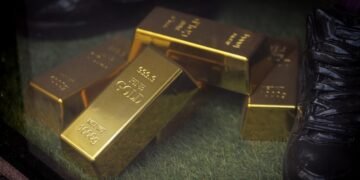 Цены на золото и серебро обновили рекорды после заявлений Трампа о Гренландии