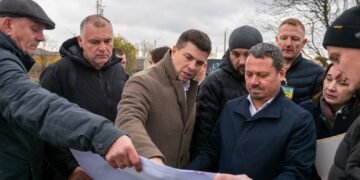 Дорогу из Черновцов до границы с Румынией планируют расширить до четырех полос