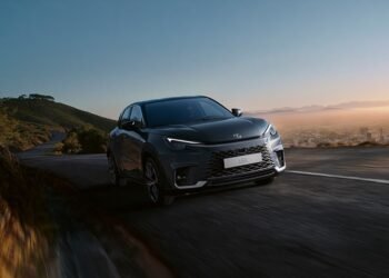 Lexus зафиксировал рекордные продажи за год: крупнейшим рынком стала Северная Америка