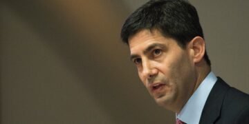 Трамп номинировал Кевина Уорша на должность главы Федрезерва