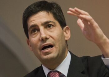 Назначение Трампом главы ФРС обвалило цены на золото и серебро. Медь тоже не удержалась