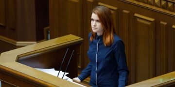 Активистка «публично обратилась» к СБУ по поводу громких заявлений Безуглой