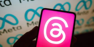 Как тебе такое, Илон Маск? Threads обошла X по количеству ежедневных мобильных пользователей