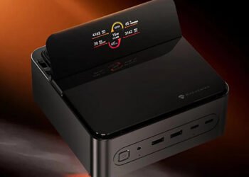 Мини-ПК Machenike Mini GTS получил четыре вентилятора и откидной дисплей