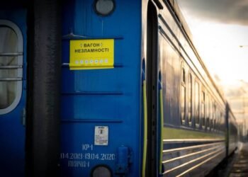 В Киевской области развернули первые «Вагоны несокрушимости»