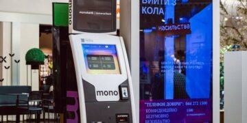АТБ, McDonald’s и «Укрзализныця» возглавили рейтинги расходов клиентов monobank в 2025 году