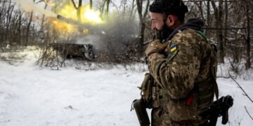 Более 900 солдат и десятки артсистем: Генштаб обновил потери РФ за сутки