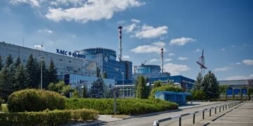 Шмыгаль поддерживает достройку блоков на Хмельницкой АЭС