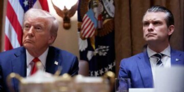 Быстрые удары без втягивания в войну: Трамп приказал разработать планы операции в Иране, — WSJ