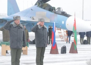 Новая партия российских Су-30СМ2 приземлилась в Беларуси: Кремль наращивает авиационную группировку