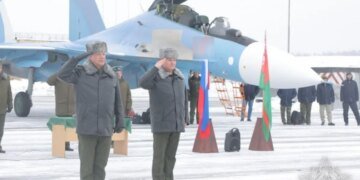 Новая партия российских Су-30СМ2 приземлилась в Беларуси: Кремль наращивает авиационную группировку