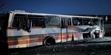 Удар по автобусу с шахтерами в Днепропетровской области: погибло 16 человек
