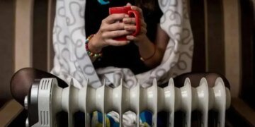 Чрезвычайная ситуация в Харькове: сотни домов без тепла после удара по ТЭЦ-5