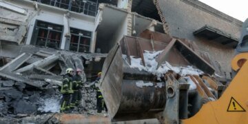 «Будем откровенны, это займет значительное время»: Шмыгаль о восстановлении энергетики после российских ударов