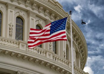 В США закончился четырехдневный шатдаун: демократы проголосовали вместе с республиканцами