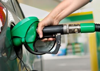 Борьба с теневым рынком горючего: налоговая за год аннулировала почти 900 лицензий