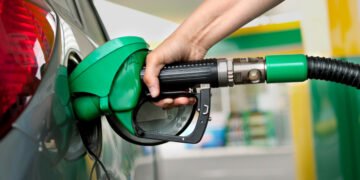 Борьба с теневым рынком горючего: налоговая за год аннулировала почти 900 лицензий