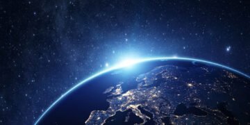 Германия планирует инвестировать 35 млрд евро в разработку лазеров и спутников