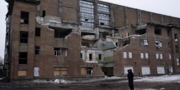 Кличко: Дарницкая ТЭЦ получила критические повреждения, на восстановление нужно два месяца