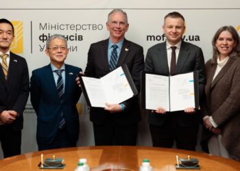 Япония выделила Украине первый транш по механизму G7, Канада – последний