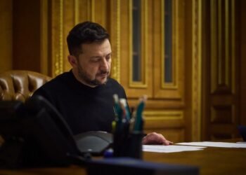 Зеленский подписал санкции против «теневого флота» РФ: под ударом и пропагандисты