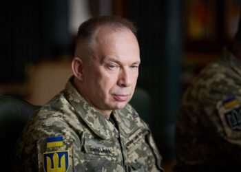 Украинские военные побеждают в 90% стрелковых боев, — главком