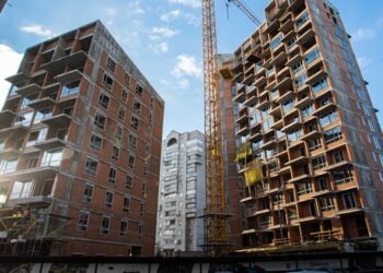 Объем выполненных строительных работ в Украине в 2025 году вырос на 11,3% – Госстат