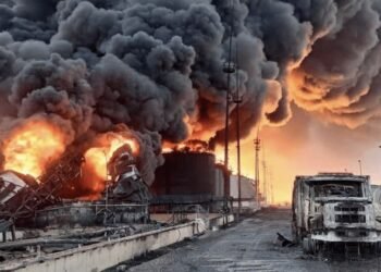 Горели склады, станция РЭБ и не только. ВСУ ударили по стратегическим целям россиян