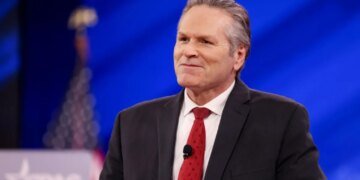 Победа здравого смысла: штат Аляска отбил у Трампа украинских беженцев, подробности