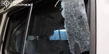 Россияне атаковали эвакуационный автомобиль ГСЧС в Запорожском районе