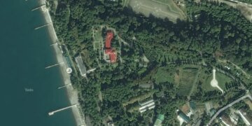 Паранойя в Бочаровом Ручье: Путин вел в резиденции «странные» запреты