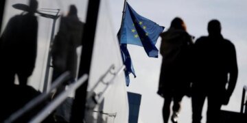 Украину могут «сдать» ради Ближнего Востока: в ЕС нарастает паника, — Politico