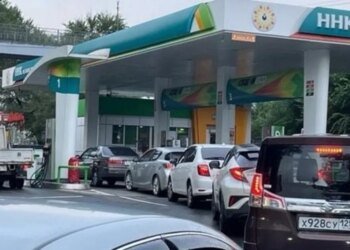 Войны с Украиной и на Ближнем Востоке заставили Москву идти на крайние бензиновые меры