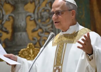 Папа Римський Лев XIV осудил войну и молитвы лидеров с «кровавыми руками»