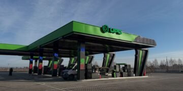 В UPG назвали количество купленных и арендованных АЗС ANP и Авиас