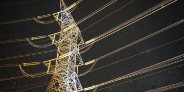 Шмыгаль: Дефицит электроэнергии в Украине сократился в пять-шесть раз